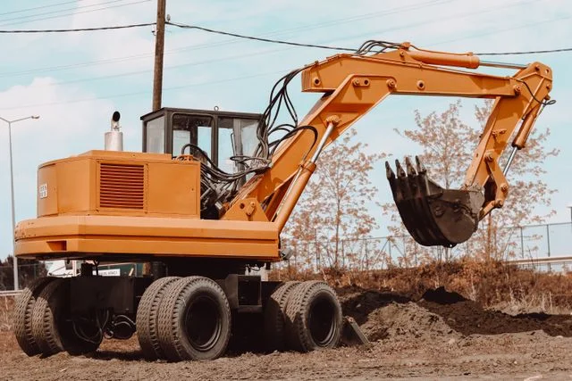Hydraulic Excavator (20 Ton)