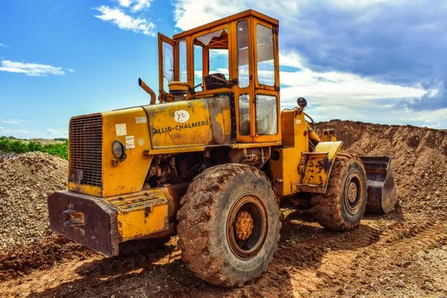 Wheel Loader (3 m³ Bucket)
